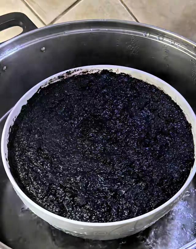 中医食疗养发_吃什么可以长头发_桑葚黑豆大枣膏