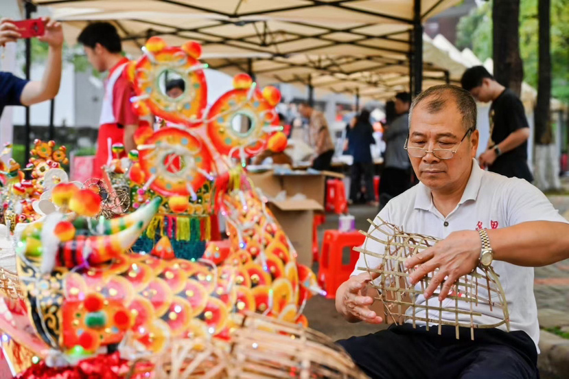 红棉意象城市印迹文化传承_广州大学城文化艺术展_文化艺术节活动