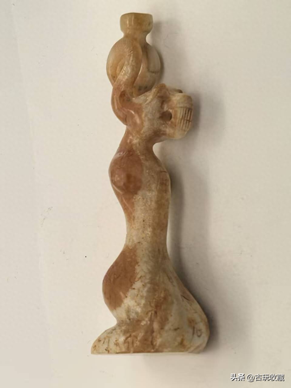 古代玉枕头图片及价格_泰古斋收藏玉器鉴定_汉代龙首玉贵人品鉴