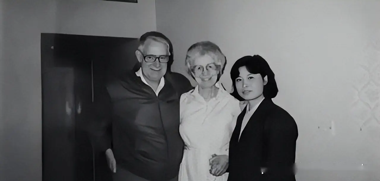 英若诚个人资料_英若诚举报李克夫妇_李克夫妇间谍案