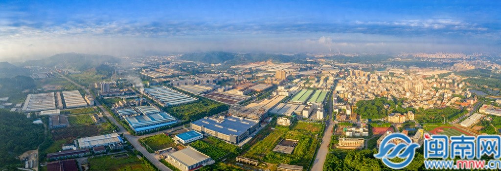 长泰经济开发区综合实力提升_长泰经济开发区产业发展格局变化_长泰一中校徽