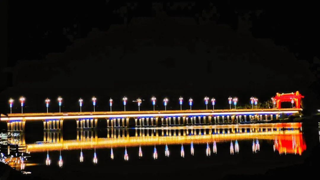 长泰城市更新行动_长泰撤县设区城市发展_长泰一中校徽