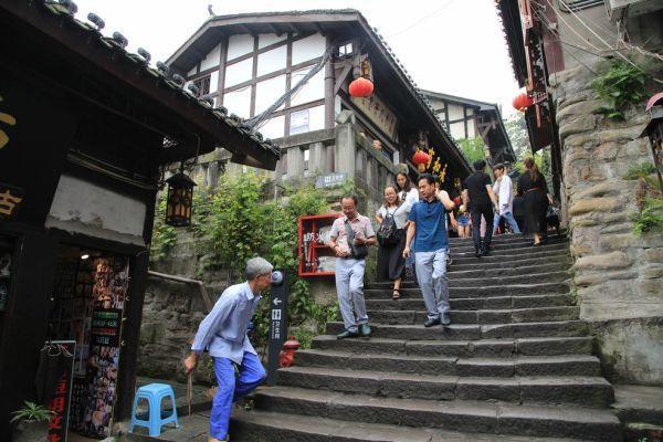 重庆景点分布_重庆方特科幻公园有哪些玩的_重庆旅游攻略