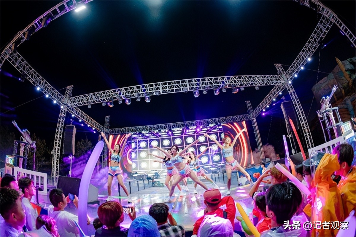 重庆方特科幻公园有哪些玩的_超时空机械艺术秀机器人表演_大同方特奇趣潮玩节