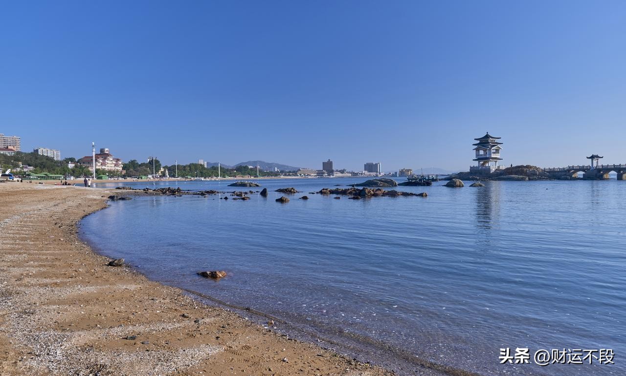 兴城古城旅游攻略_兴城农家院住宿多少钱_兴城海滨浴场景点