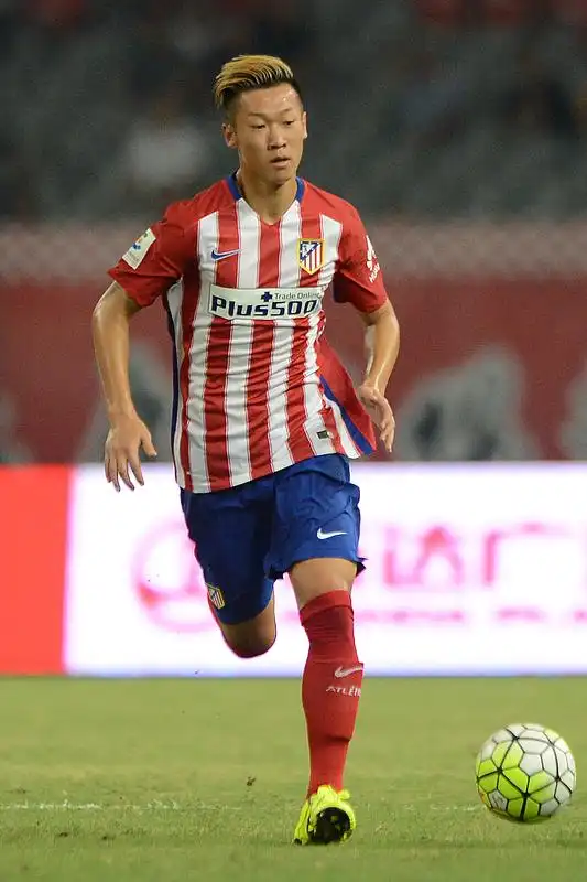 中国足球留洋球员经验_于海徐新谈留洋利弊_于海建言新生代：留洋踢球要趁早 切莫想一步登天