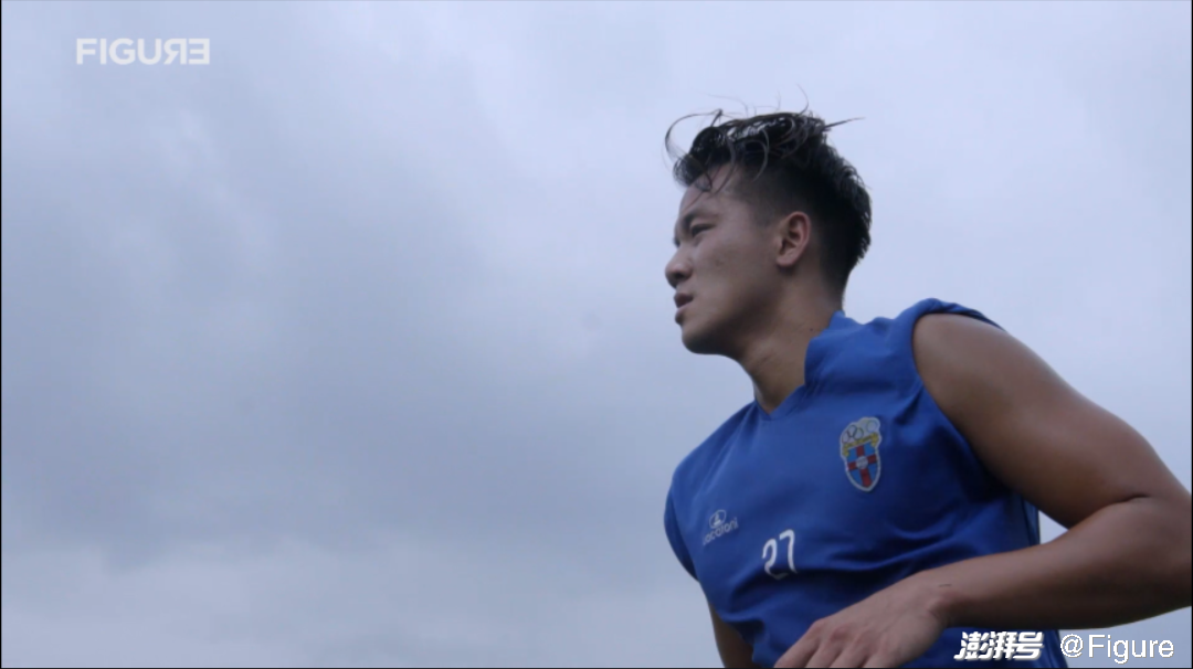 中国留洋球员五大联赛之外_于海建言新生代：留洋踢球要趁早 切莫想一步登天_留洋球员困境与成长