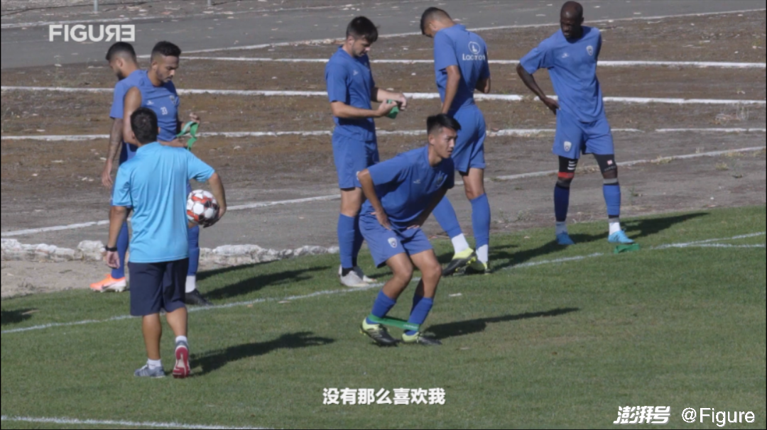 留洋球员困境与成长_中国留洋球员五大联赛之外_于海建言新生代：留洋踢球要趁早 切莫想一步登天