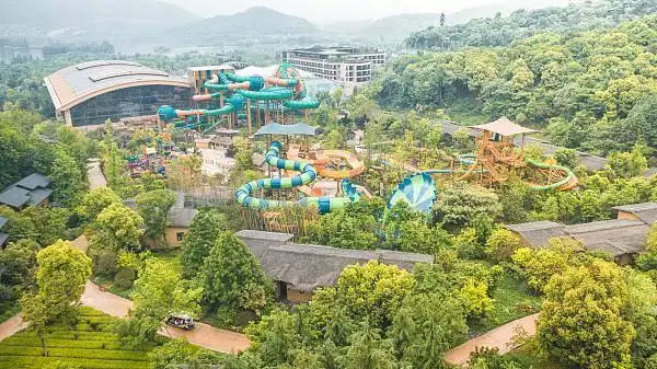 杭州水上乐园要穿泳衣么_浙江水上乐园攻略_杭州水上乐园推荐