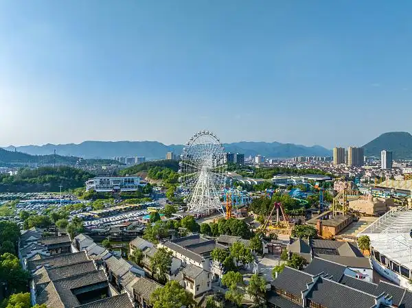 杭州水上乐园要穿泳衣么_浙江水上乐园攻略_杭州水上乐园推荐