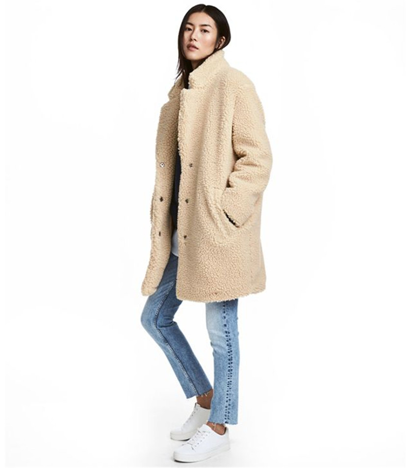 秋冬时尚大衣_类似蓝语的大码女装店_高性价比品牌大衣推荐