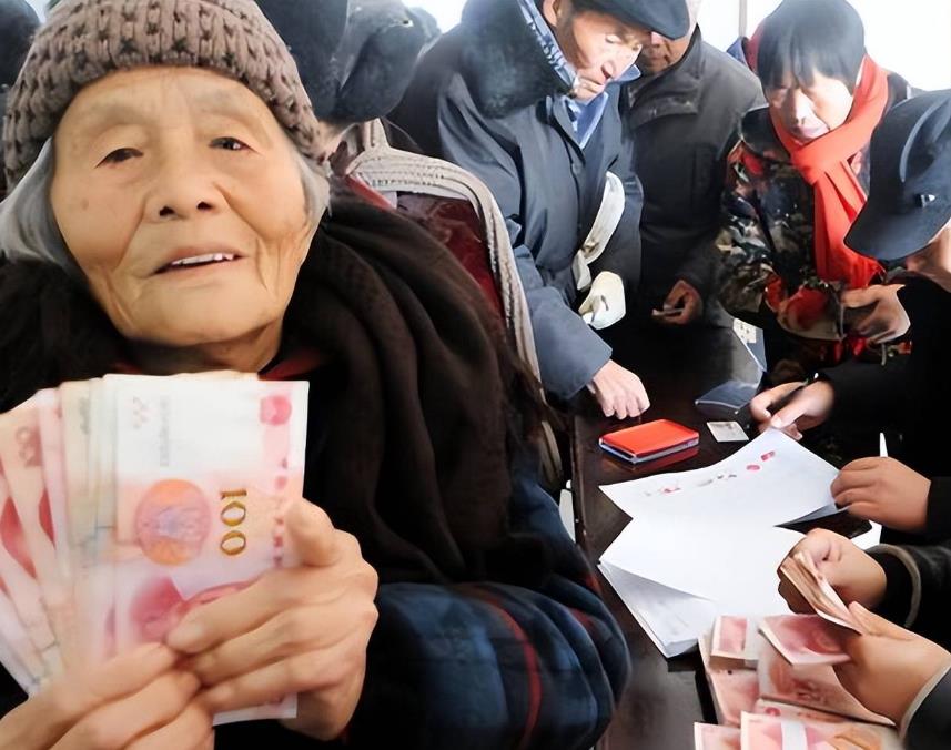 2026年城乡居民基础养老金最低标准提高_全国城乡居民基础养老金最低标准调整_2026年农村养老保险