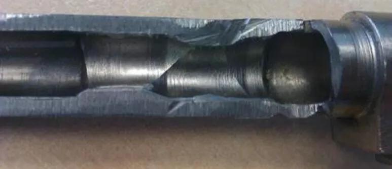 谢尔久科夫手枪_GSh-18手枪设计特点_GSh-18枪管旋转闭锁原理