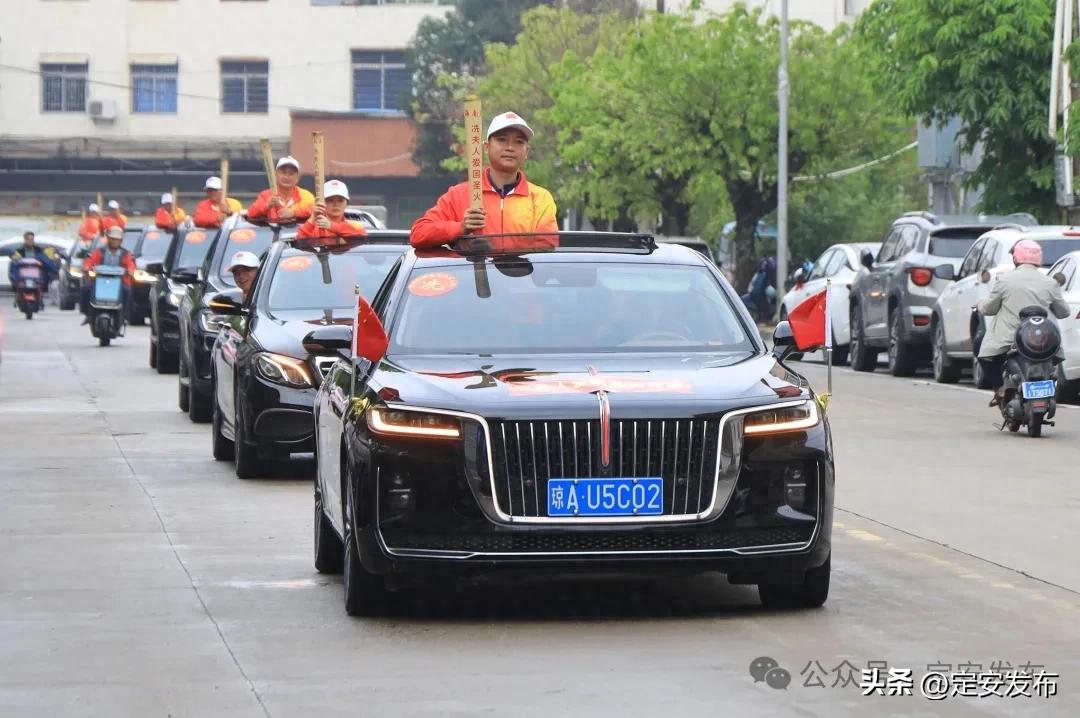 冼夫人爱国精神火炬传递_第三届定安军坡文化季_海南军坡文化