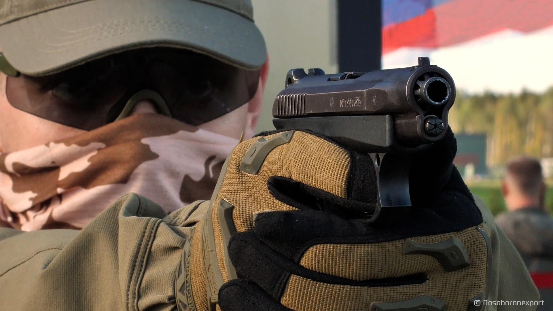 谢尔久科夫手枪_俄罗斯制式手枪GSh-18_乌鸦项目GSh-18手枪