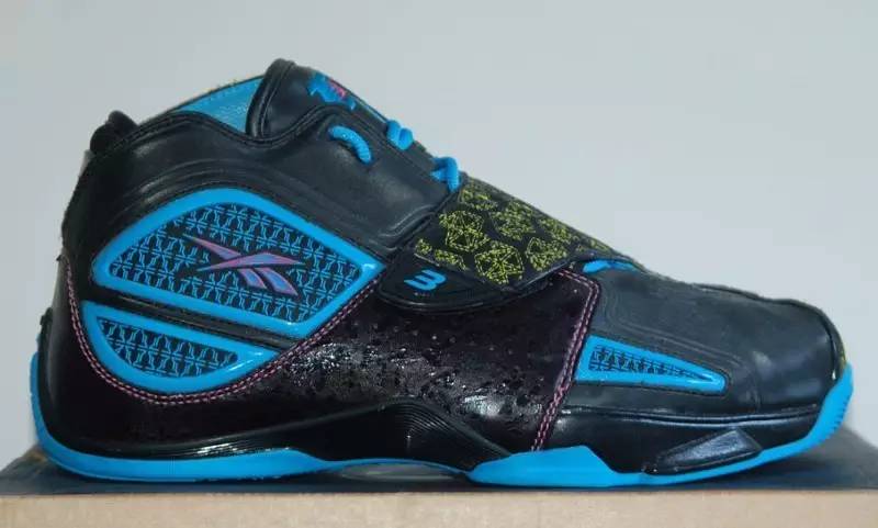 Reebok Question历代鞋款_战神艾弗森签名鞋回顾_锐步蓝球鞋