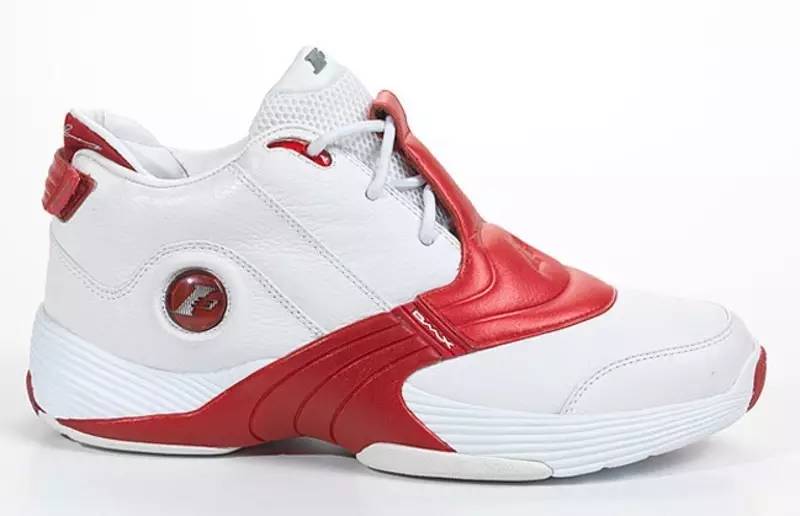 锐步蓝球鞋_战神艾弗森签名鞋回顾_Reebok Question历代鞋款