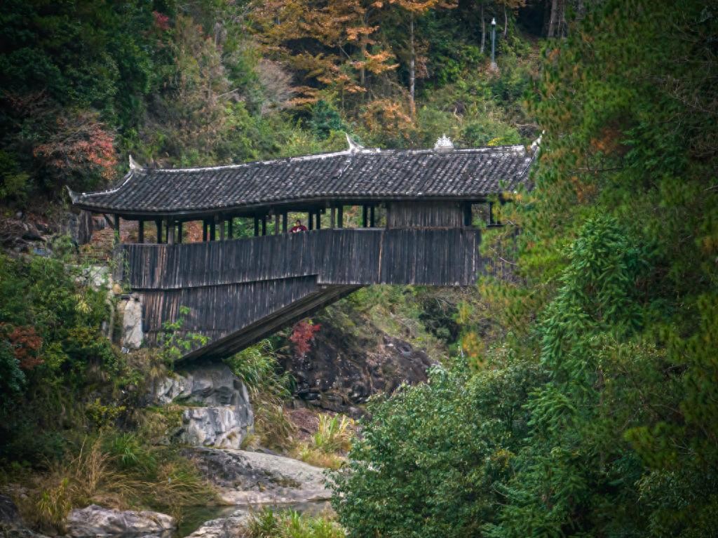 中国木拱桥非遗保护_木质拱桥模型_浙江木拱廊桥保护传承