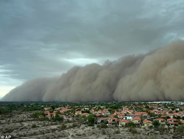 凤凰城美国沙尘暴_亚利桑那菲尼克斯沙尘暴_季风沙尘墙袭击凤凰城
