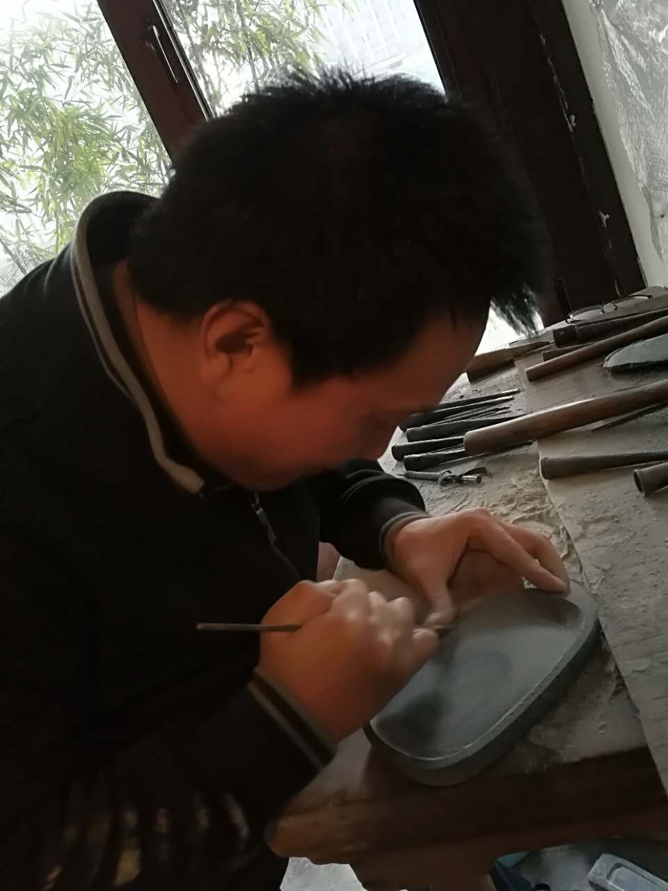 宋砚收藏家戴云江_端砚的产地是哪里?_宋砚制作工艺