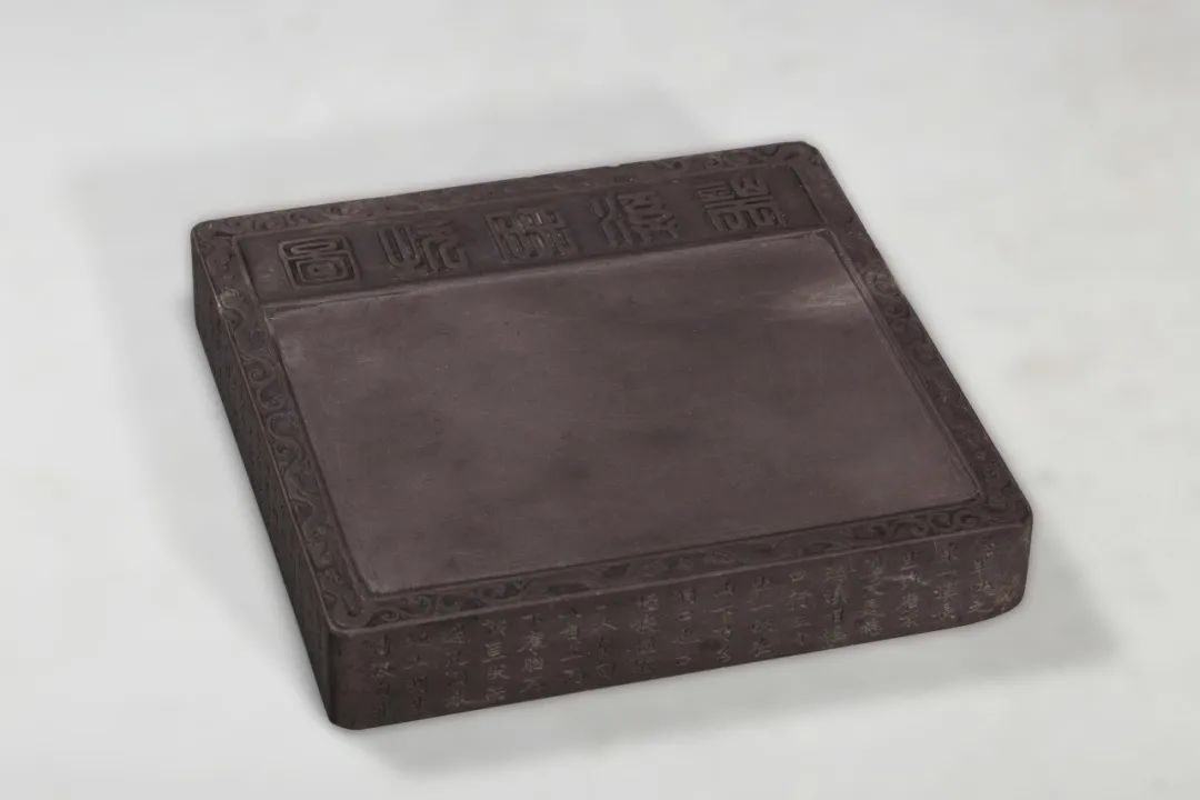 端砚产地 广东省肇庆 端溪砚石品_端砚的产地是哪里?