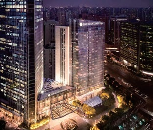 上海静安白金五星酒店_上海静安公园附近住宿_上海静安香格里拉大酒店预订