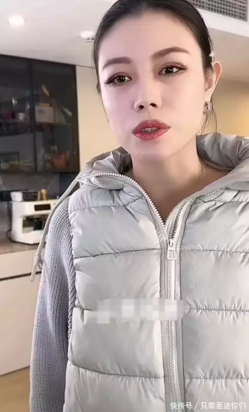 章子怡与葛荟婕关系变化_葛荟婕再撕章子怡_葛荟婕回应小苹果喊章子怡妈妈