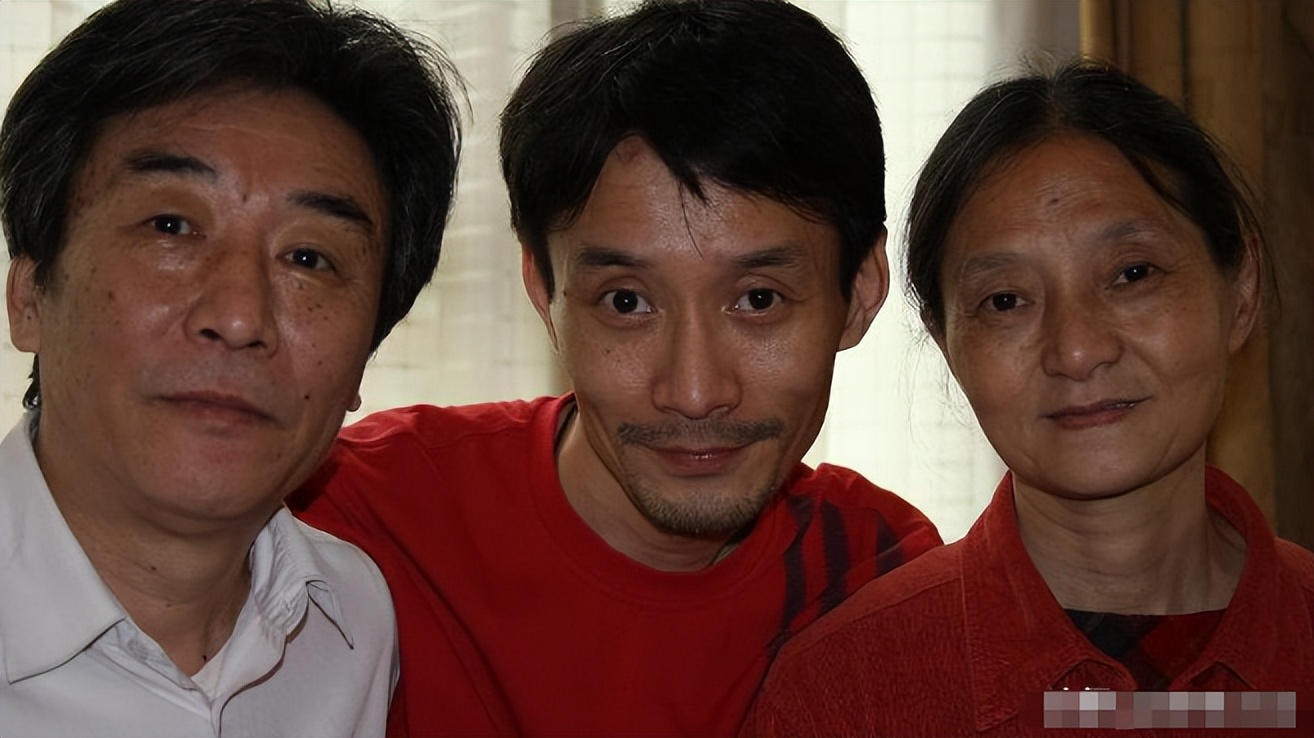 江珊再婚对象是谁_田小洁演技_田小洁二婚江珊