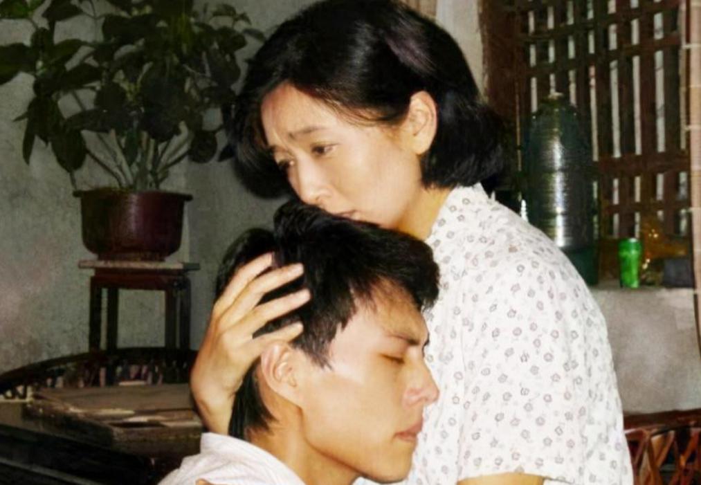 田小洁 江珊 演员爱情故事_江珊再婚对象是谁