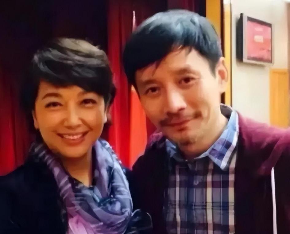 江珊再婚对象是谁_田小洁 江珊 演员爱情故事