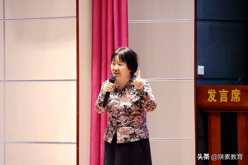 焦和平高考数学备考策略_泾阳县教育局高考备考专题辅导大讲堂_泾阳县教育局电话