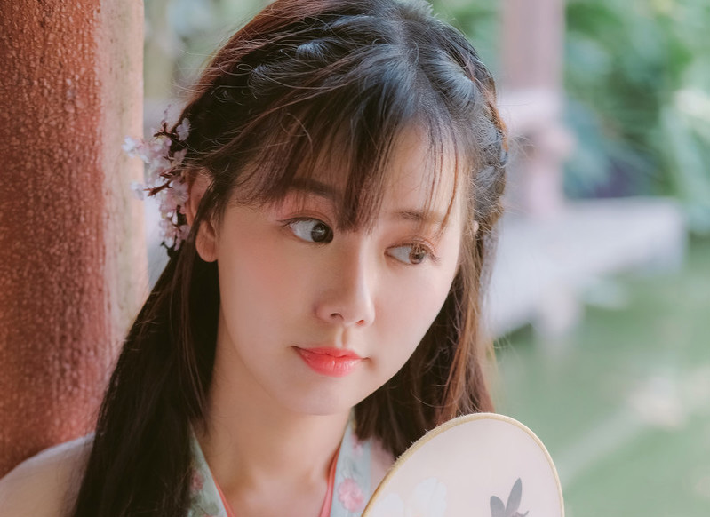 佣兵女皇凤云霄_贴身女皇_凤云霄家奴之战