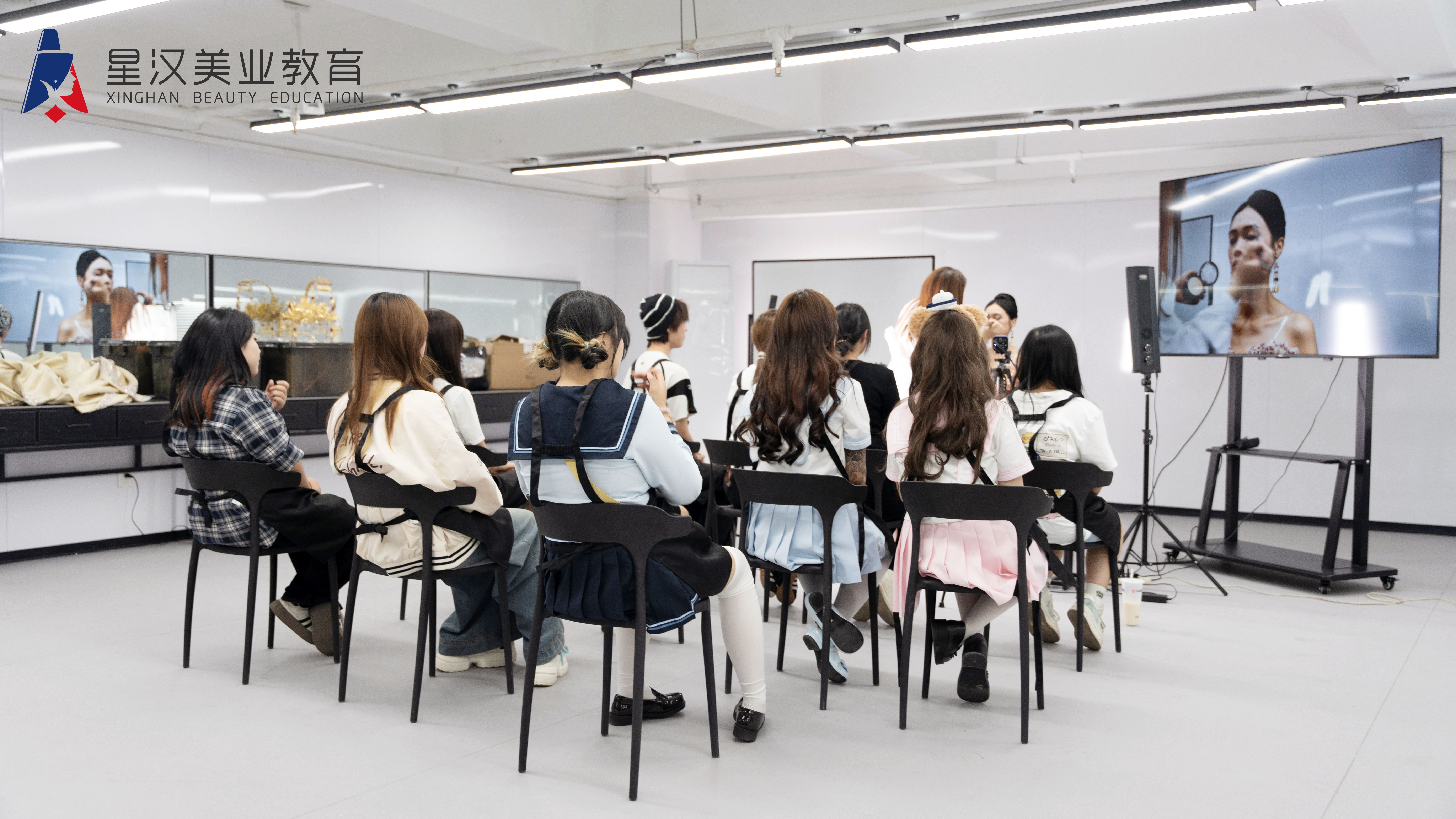 长沙美业培训排名_全国美发学校最新排名_星汉美业教育口碑