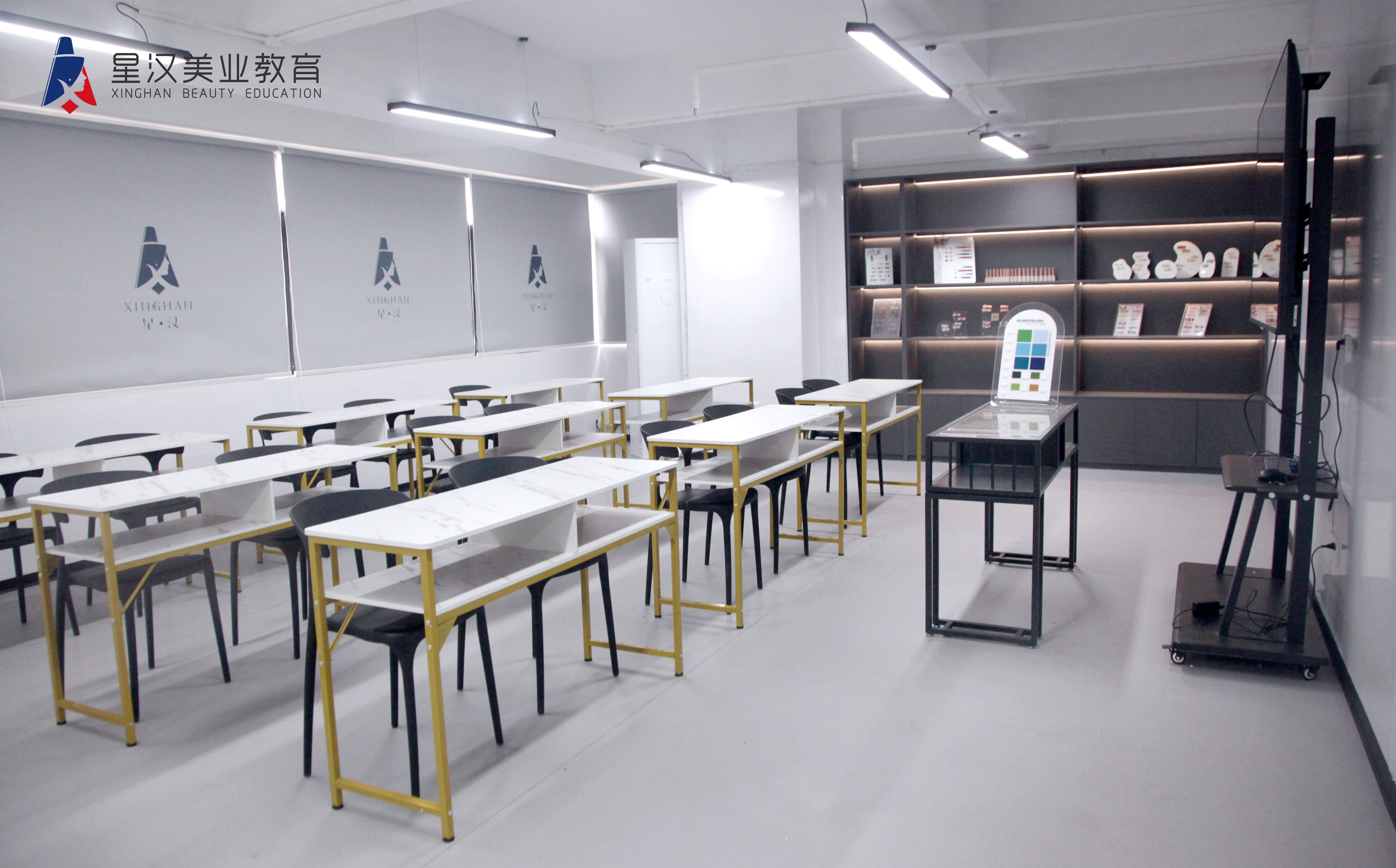 星汉美业教育口碑_全国美发学校最新排名_长沙美业培训排名