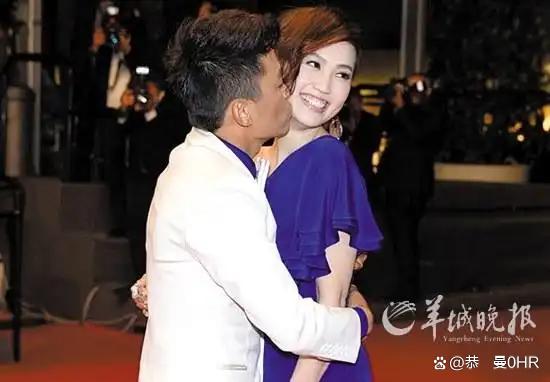 马蓉微博小号叫什么_王宝强戛纳红毯事件_马蓉微表情分析