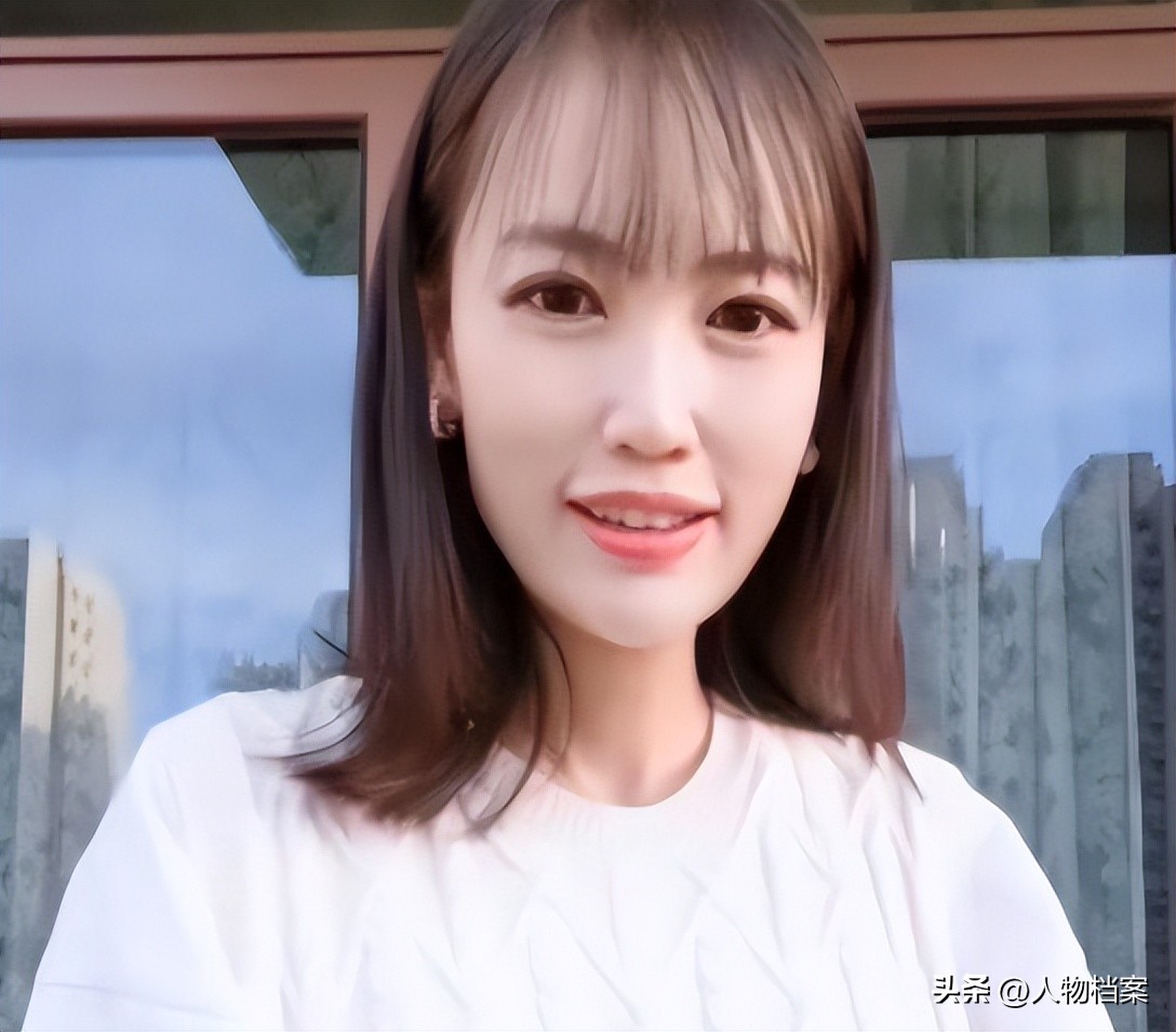 马蓉微博小号叫什么_王宝强马蓉离婚财产分割_马蓉海外打工生活