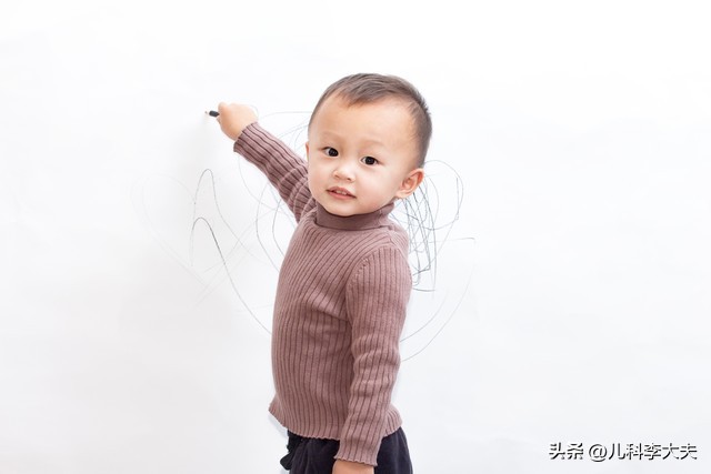 小孩久咳不愈吃什么好_麻杏石甘汤 小儿肺热咳喘 中医儿科呼吸道疾病
