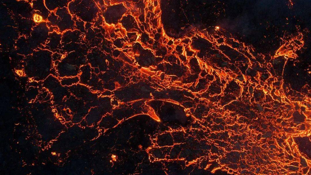 海底火山生态系统_火山喷发类型_火山渣锥火山喷发特点
