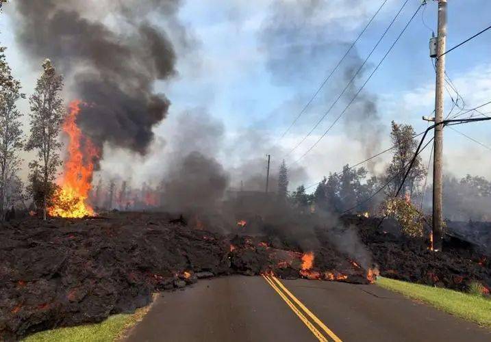 海底火山生态系统_火山渣锥火山喷发特点_火山喷发类型