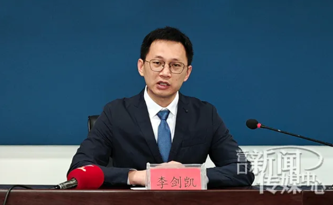 辽宁营口沿海产业基地招商引资政策_辽宁营口沿海产业基地经济发展成果_营口沿海产业基地一把手是谁？