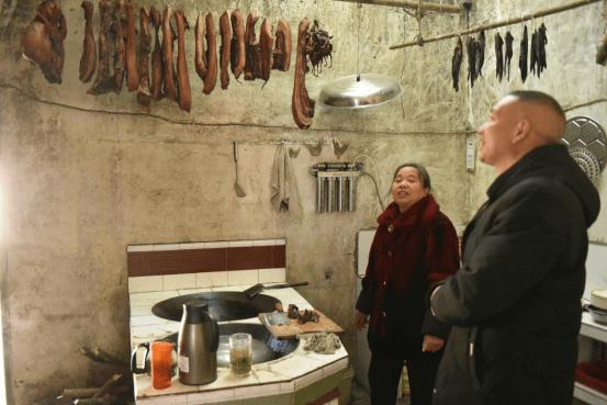 崇州生态大坪_四川历史文化名村大坪村旅游攻略_崇州大坪村腊肉制作方法