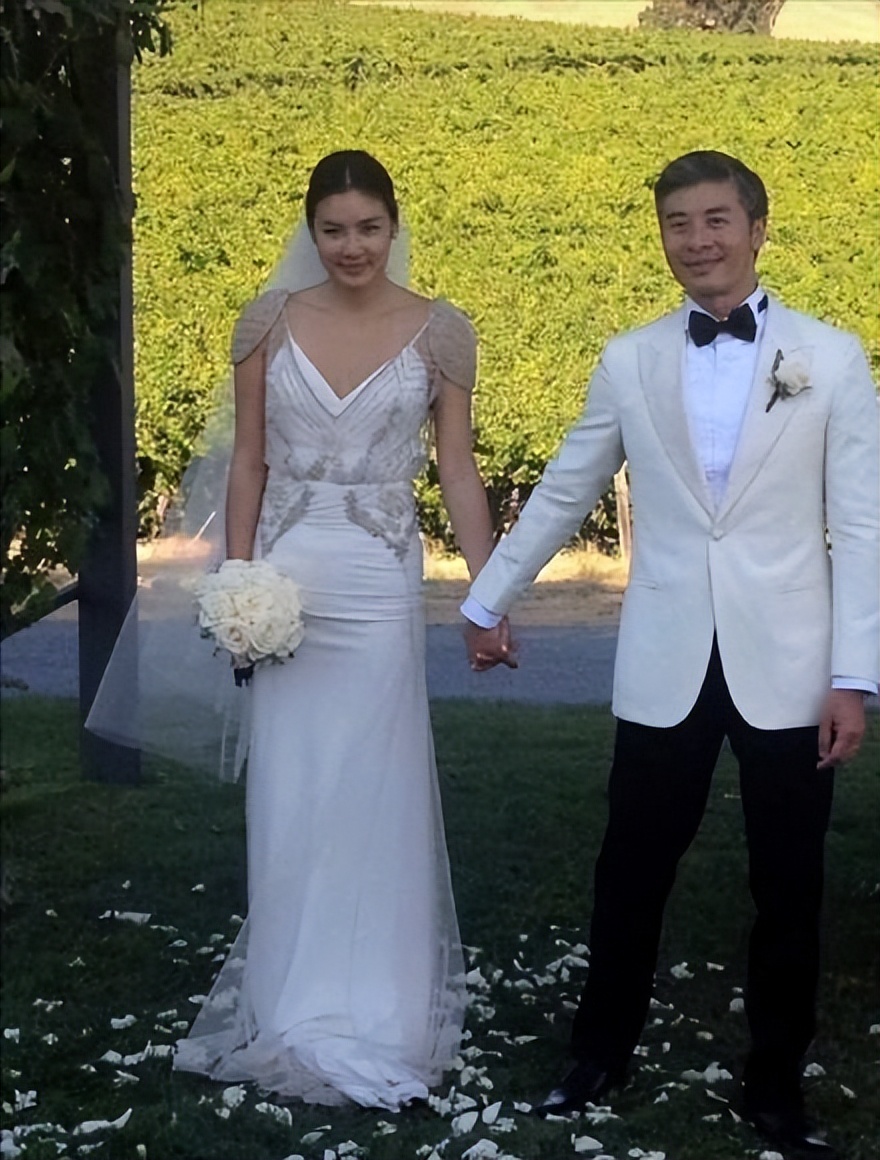 乐基儿 黎明婚姻失败原因 乐基儿第二段婚姻_黎明和乐基儿图片