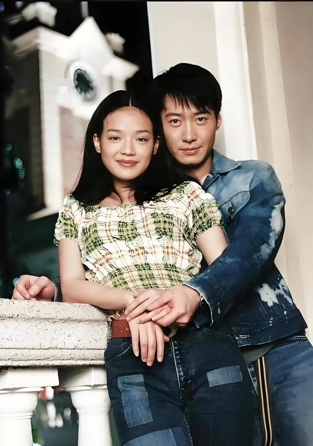黎明和乐基儿图片_黎明乐基儿爱情故事_黎明与乐基儿婚姻破裂原因