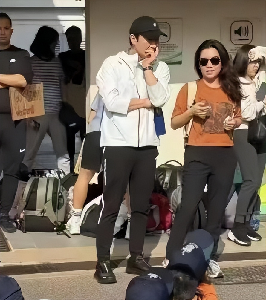 乐基儿和黎明和好的可能性_黎明和乐基儿图片_乐基儿黎明离婚原因