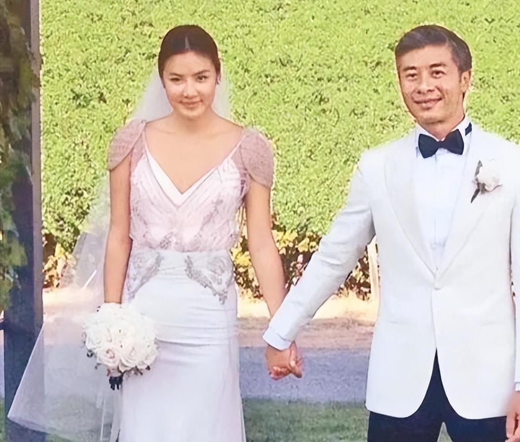 黎明和乐基儿图片_乐基儿近况_乐基儿离婚后生活