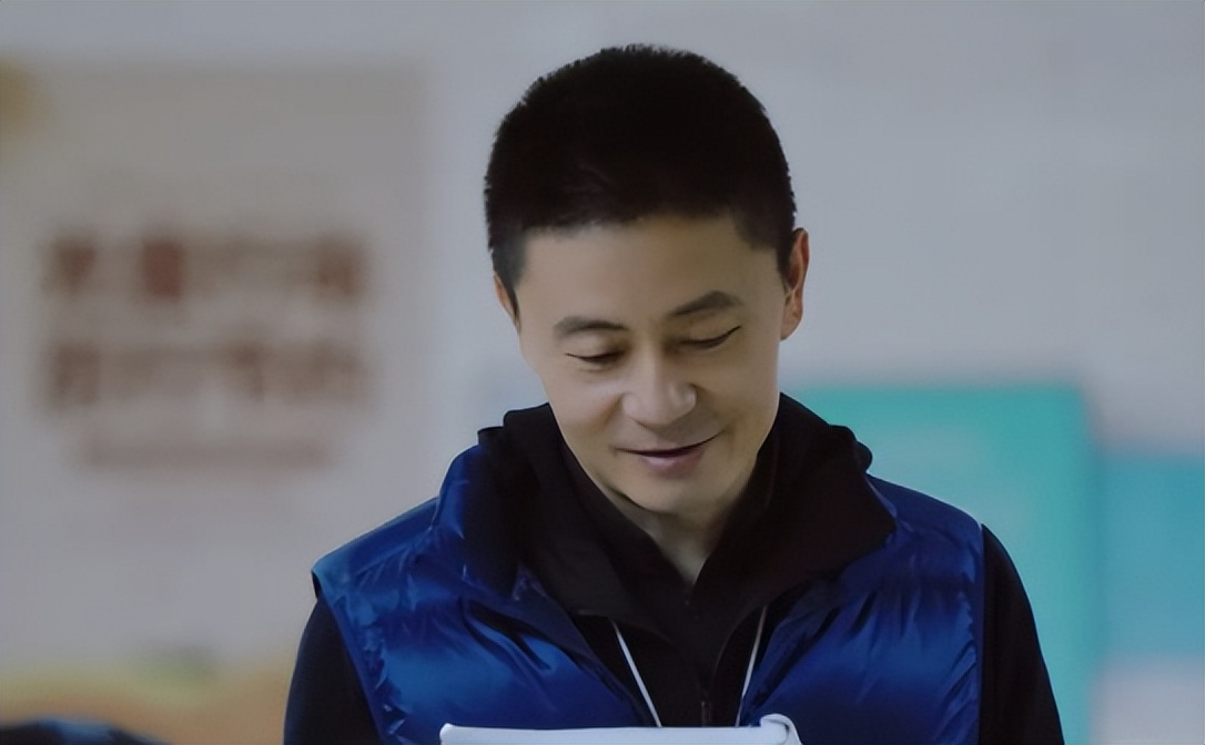 快乐大本营 胡歌王凯_胡歌伪装者导演后悔_王凯硬塞关系户解决危机