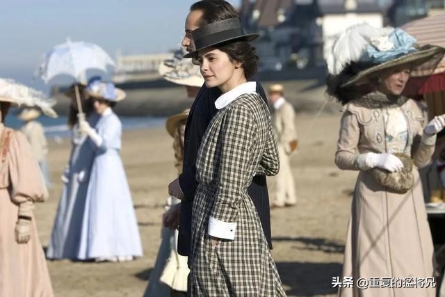 可可香奈儿生平_香奈儿品牌创始人故事_coco香奈儿电影