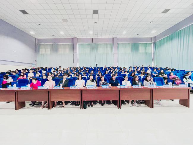 小学数学教师视频_新课标视域下学段衔接教学的实践探索_幼小衔接数学适应教育的实践探索