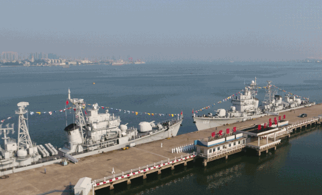 珠海舰退役仪式_湛江舰退役仪式_中国海军舰艇退役