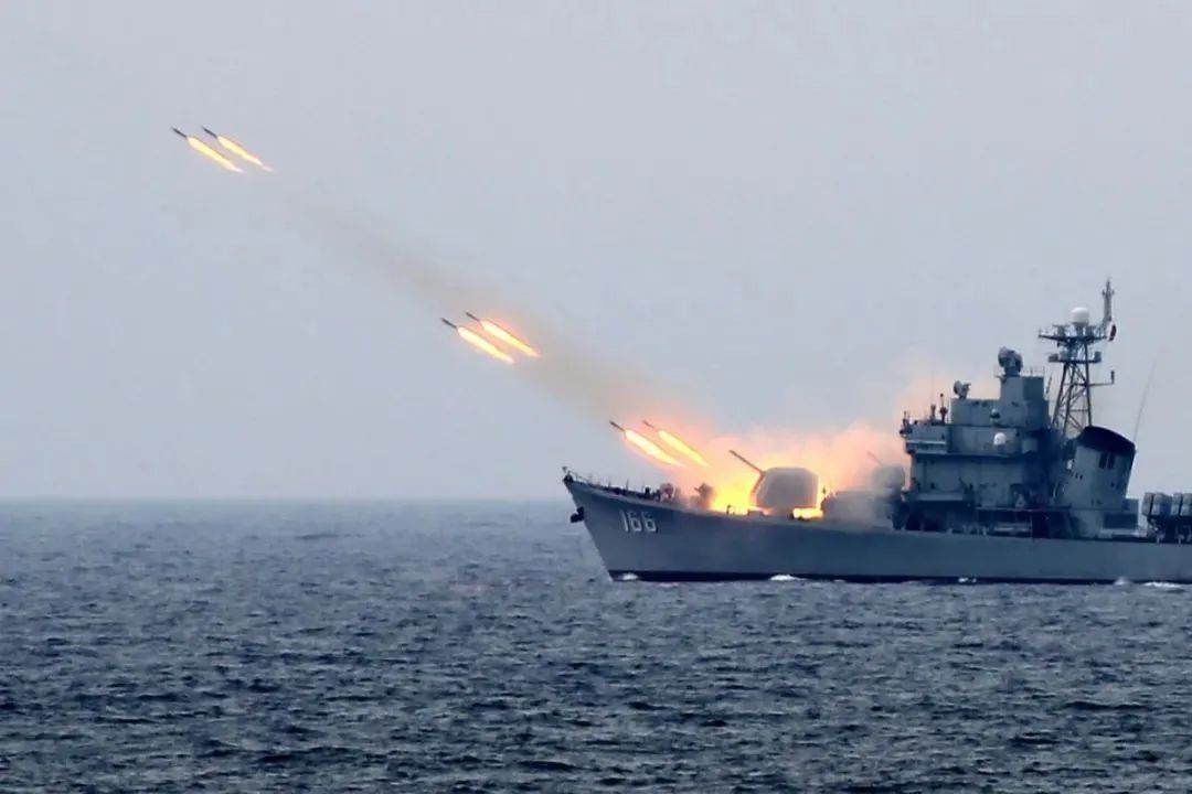 珠海舰退役仪式_湛江舰退役仪式_中国海军舰艇退役